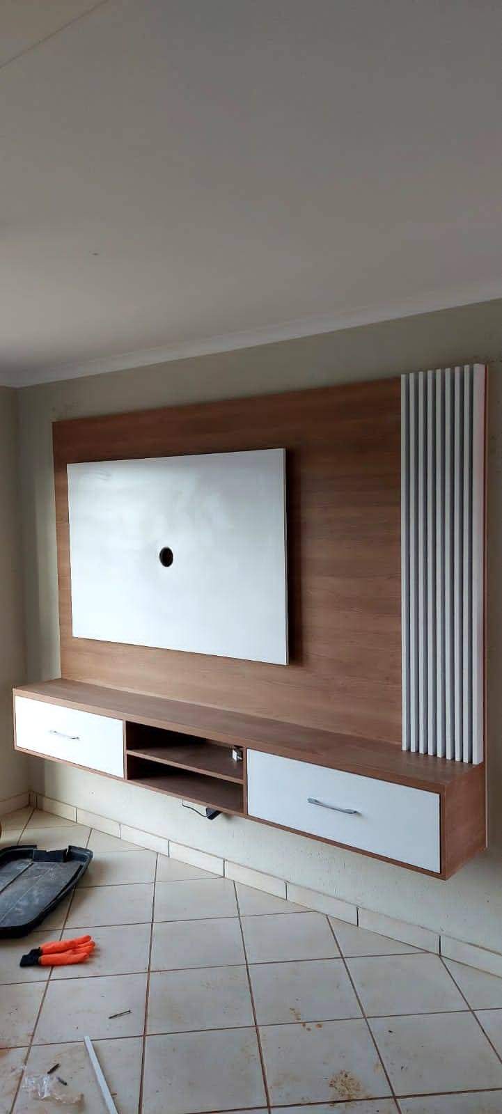 Premium Custom TV Stands & Built-In Entertainment Centers – Where Luxury Meets Function